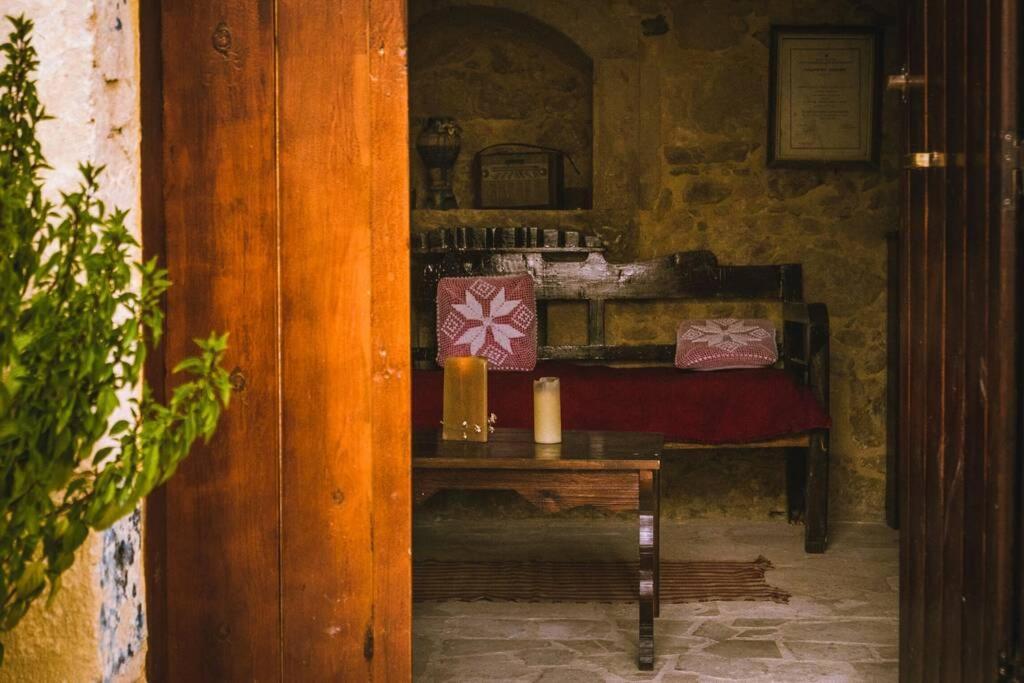 The Royal Stonehouse : Sophia Villa Vasiliki  Dış mekan fotoğraf